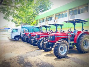 Agricultura familiar: Municípios do Nordeste Goiano recebem maquinário para incentivo a produção de mandioca