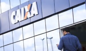 Caixa abre neste sábado 680 agências para pagamento do auxílio emergencial