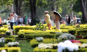 Confira os horários das missas nos cemitérios da Região Metropolitana