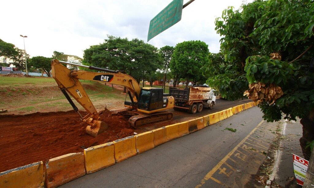 Praça do Cruzeiro será interditada para obras do BRT: Entenda os desvios