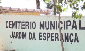 Famílias terão que desocupar covas de cemitério em Aparecida de Goiânia