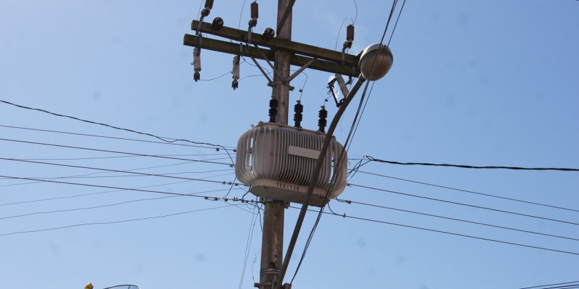 Moradores reclamam da falta de energia elétrica em Montividiu do Norte