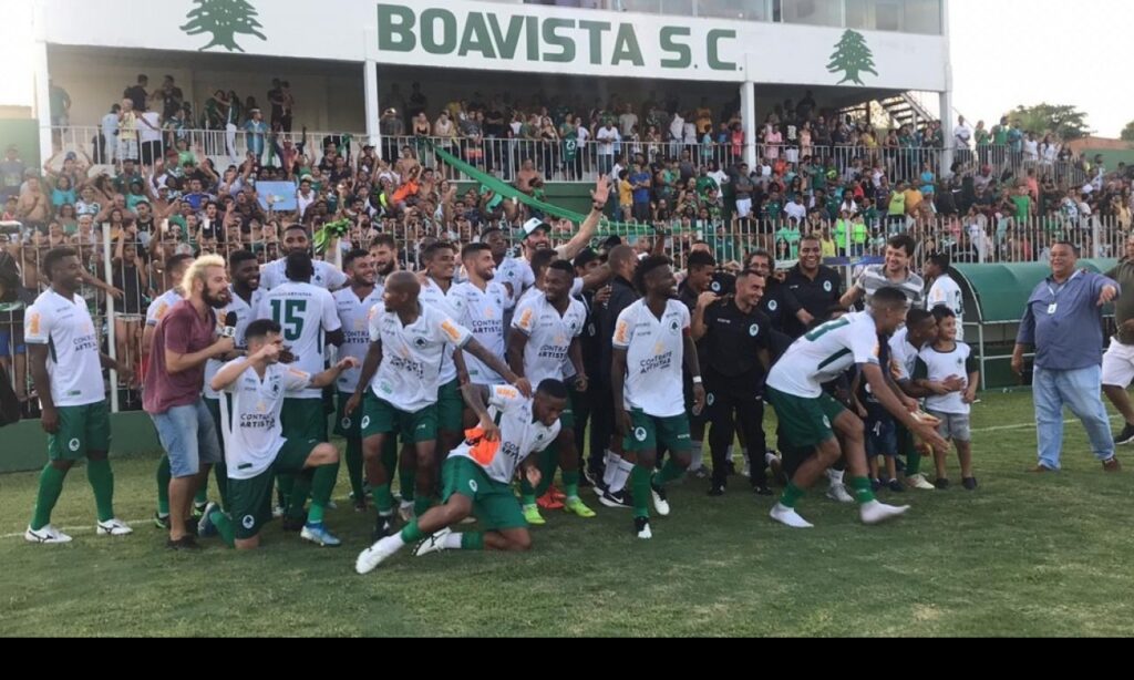 Boavista e Caxias avançam para finais de estaduais