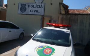 Homem é preso suspeito de matar o próprio pai com golpes de canivete