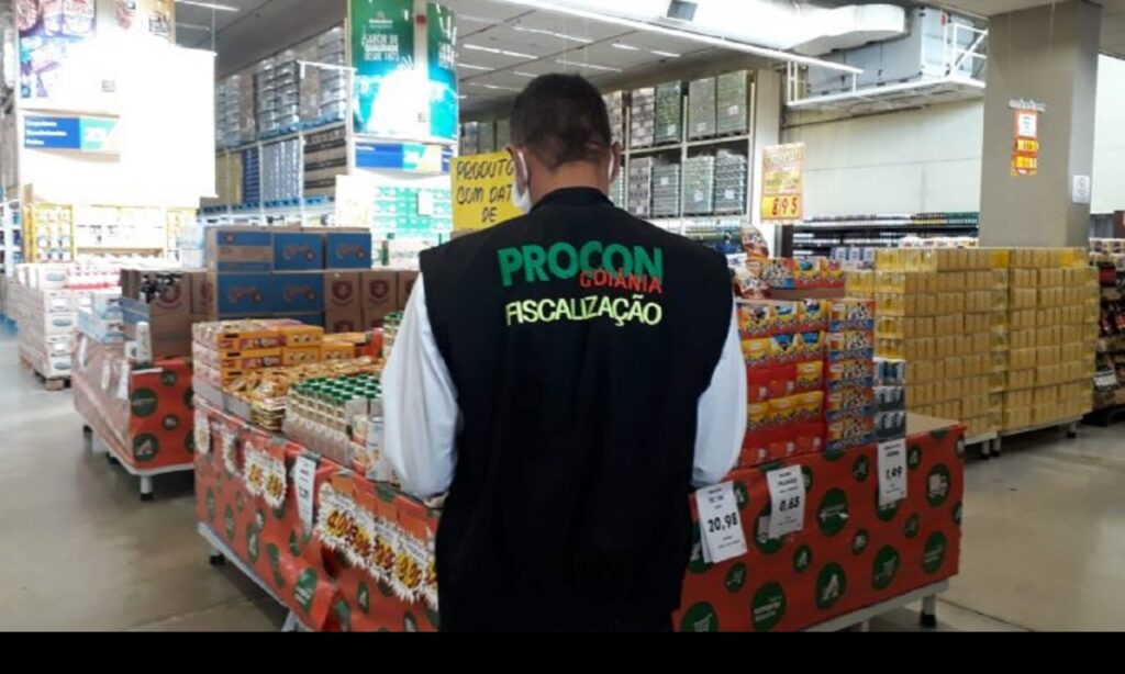 Comerciantes são notificados em Goiânia por preços abusivos