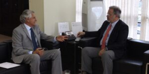 Ronaldo Caiado encontra ministro Raul Jungmann em Brasília