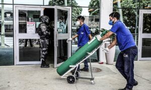 Governo do DF não paga fornecedor de oxigênio há 120 dias