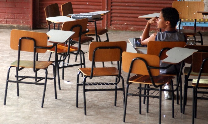 Projeto determina treinamento para situações de risco em escolas de Goiânia