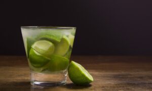 Produção da cachaça: alta potencialidade que esbarra na informalidade