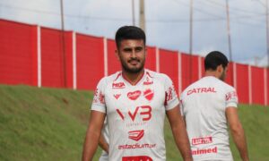 Rafhael Lucas celebra titularidade diante do Crac