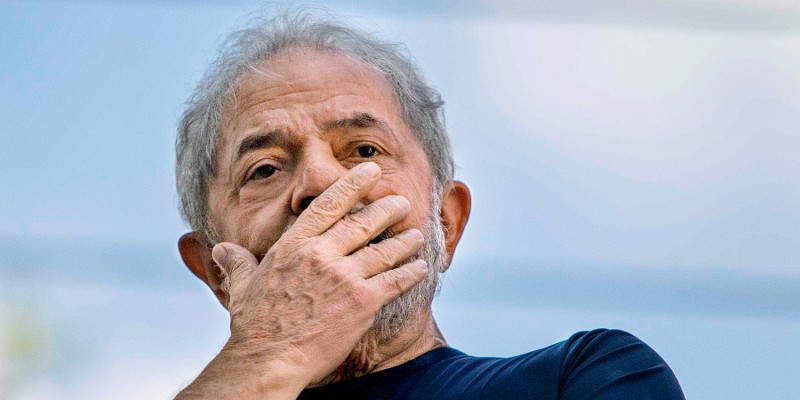 Lula presta depoimento no processo do sítio de Atibaiaia