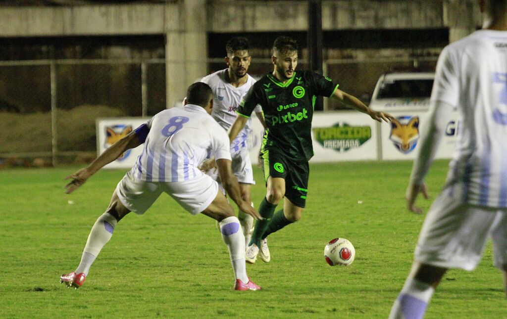 Grêmio Anápolis e Goiás empatam em 0 a 0 no encerramento da primeira rodada