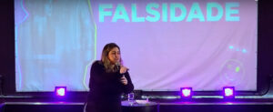 Pastora é investigada por promover racismo e LGBTfobia