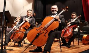 Poesia e música clássica celebram nomes da cultura goiana