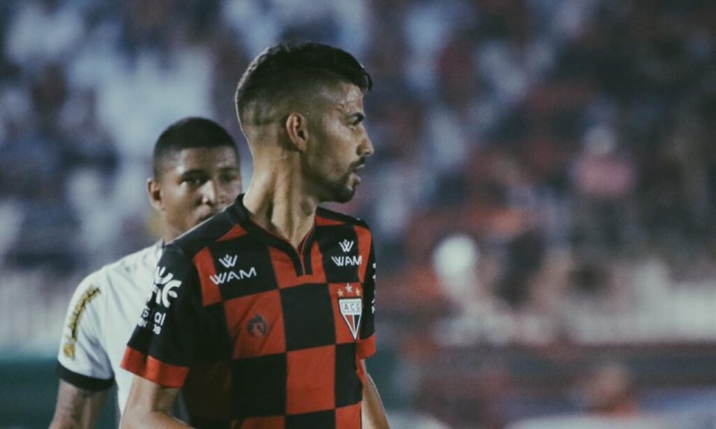 Jorginho reconhece dificuldade em campeonato e que cada jogo será uma decisão