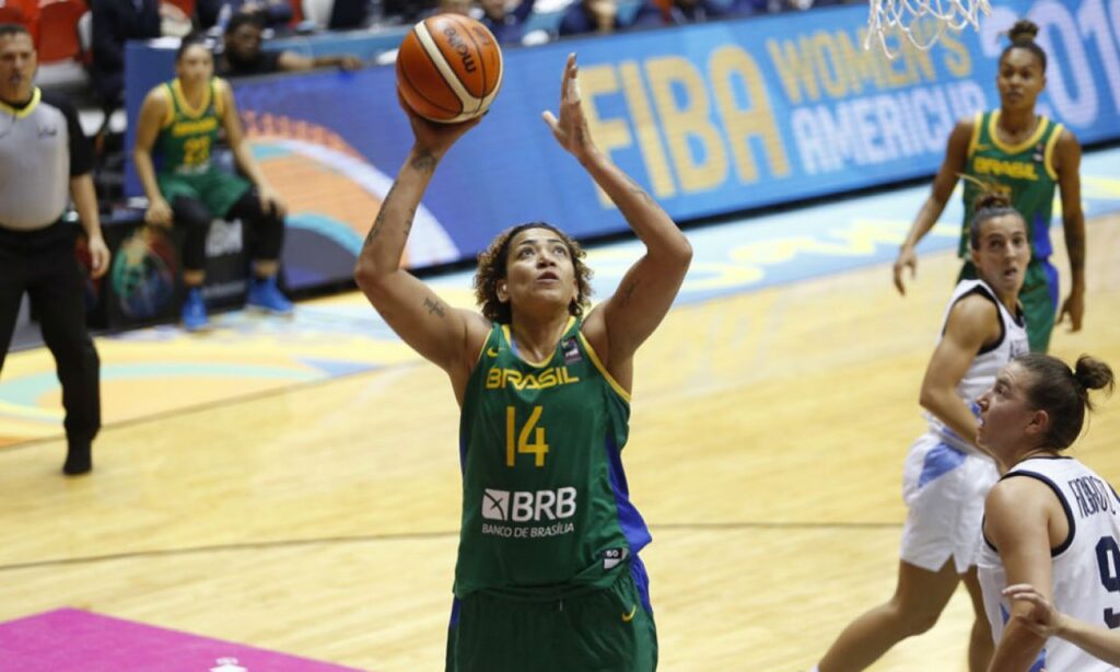 Brasil atropela a Argentina na Copa América de Basquete