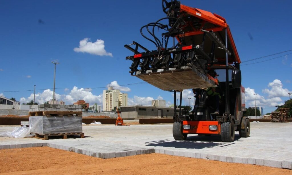 Obras na Praça do Trabalhador devem ser concluídas entre maio e junho