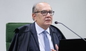 Ministro do STF Gilmar Mendes suspende parte da Lei de Improbidade Administrativa