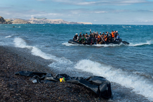 Mais de 5.900 migrantes usaram rota marítima para entrar na UE