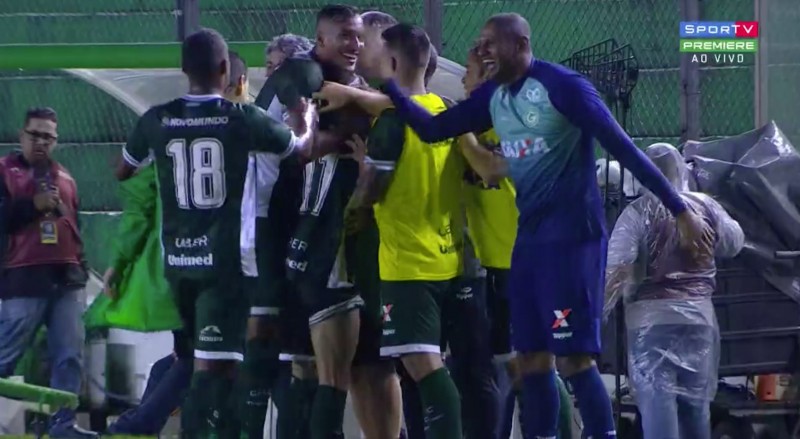 Goiás vence heroicamente o Juventude e se firma em segundo lugar