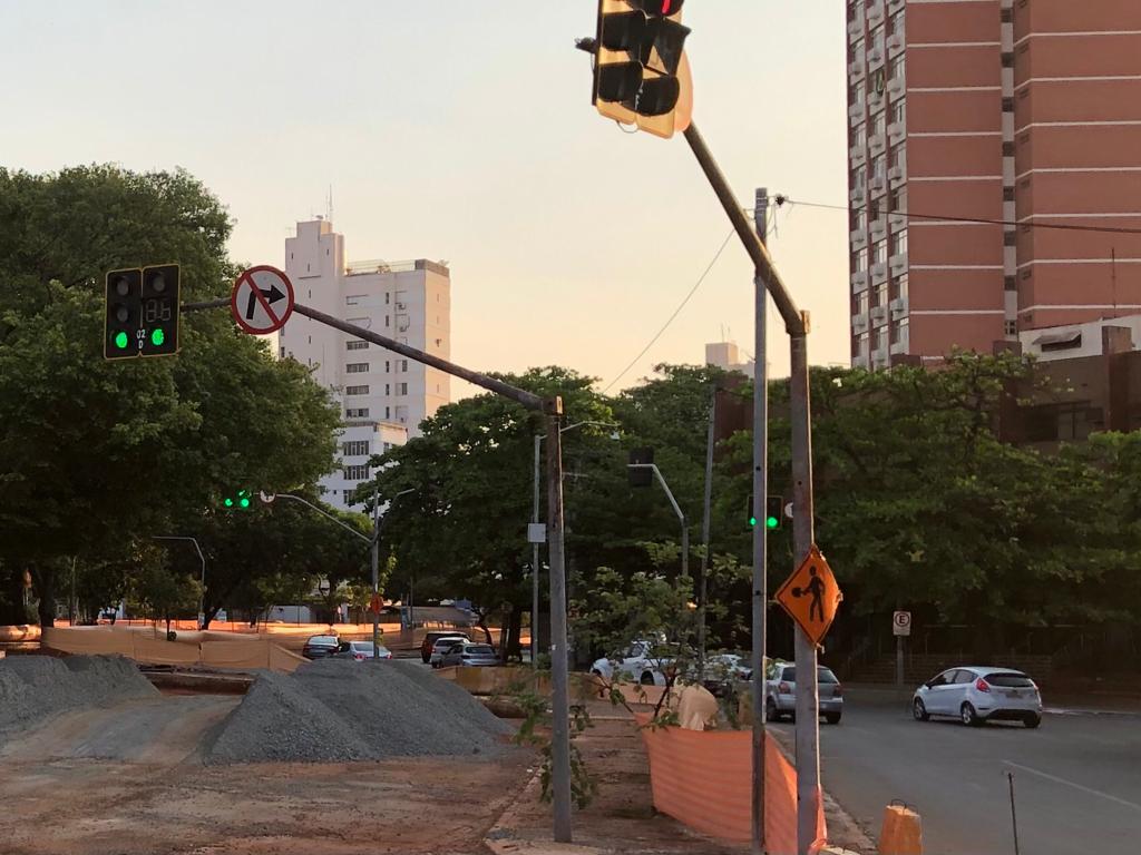 Veja como fica a circulação na Praça Cívica com a interdição do anel externo