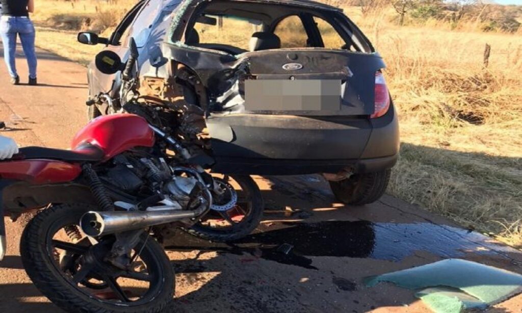 Motociclista morre em acidente e GO-070 fica engarrafada em Goiânia