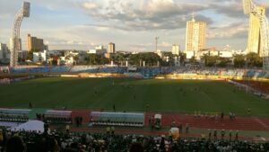 Goiás parabeniza Atlético Goianiense e mira Série A