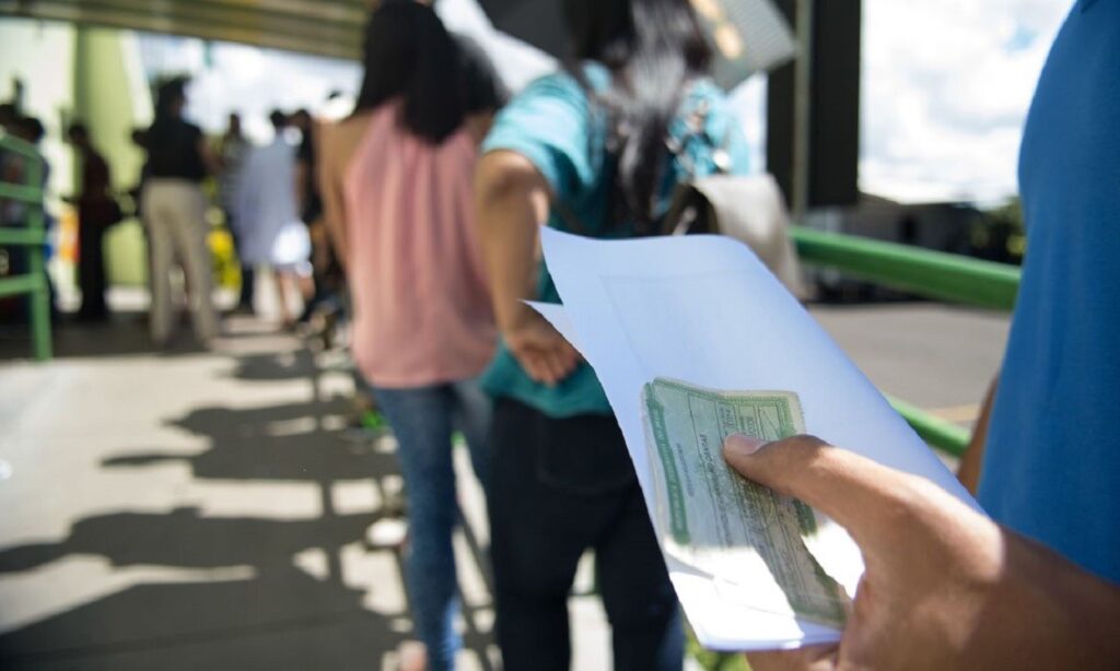 Voto por procuração é possível para impedidos de comparecer às sessões?