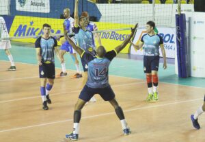 Anápolis Vôlei consegue vaga nas semifinais