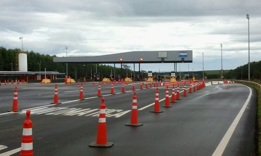 Deputados revogam permissões de pedágios nas rodovias de Goiás