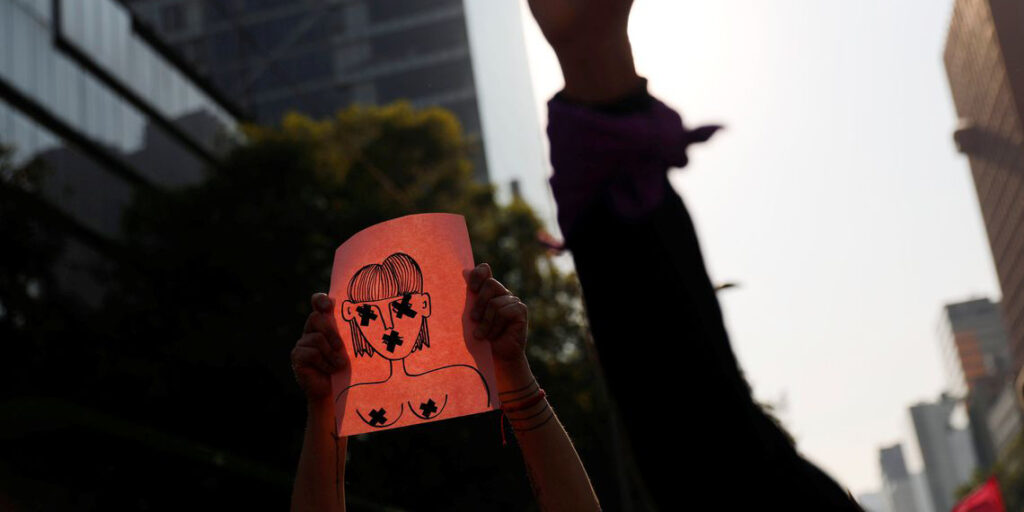 Dia Internacional da Mulher tem marchas por todo o país