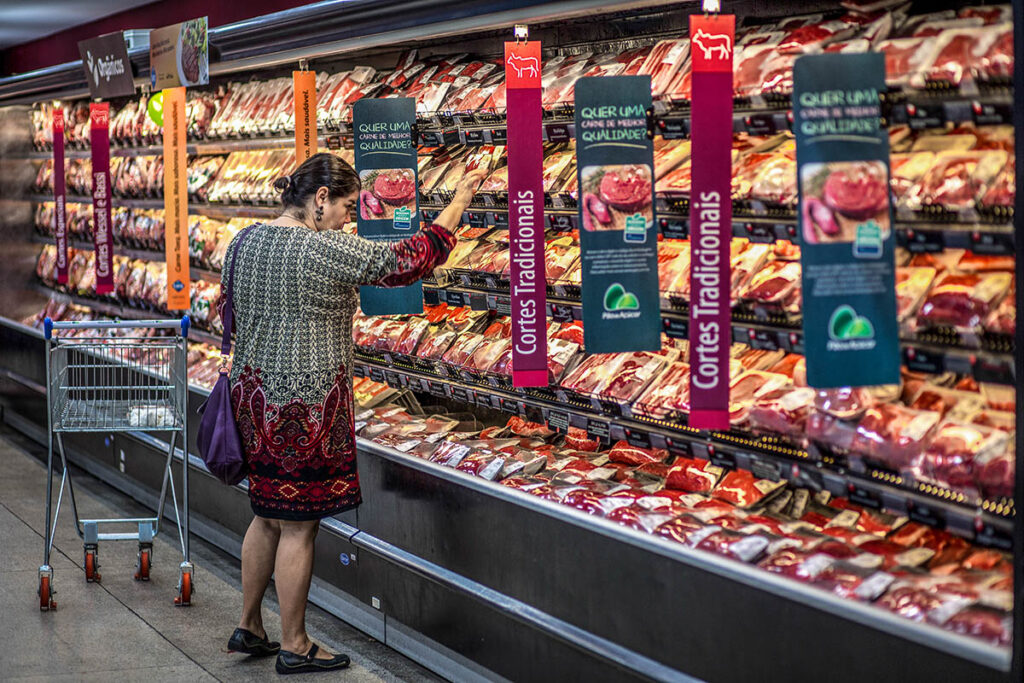 Governo federal propõe novas regras para a venda de carne moída; saiba como participar de pesquisa