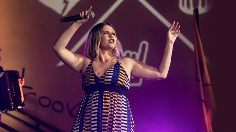 Marília Mendonça realiza show em Goiânia neste domingo