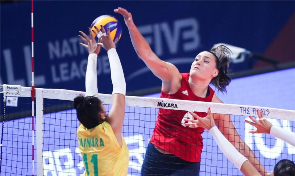 Brasil perde para os Estados Unidos e terá a Turquia na semifinal