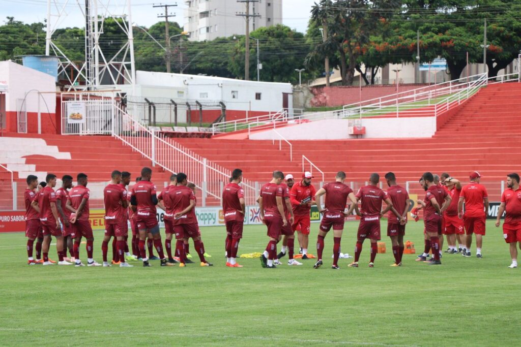 Vila Nova inicia venda de ingressos para clássico de torcida única contra o Goiás