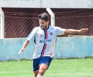 Guanabara City oficializa contratação de lateral-direito Crystian Souza