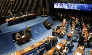 Senado derrota governo e reduz economia em R$ 76