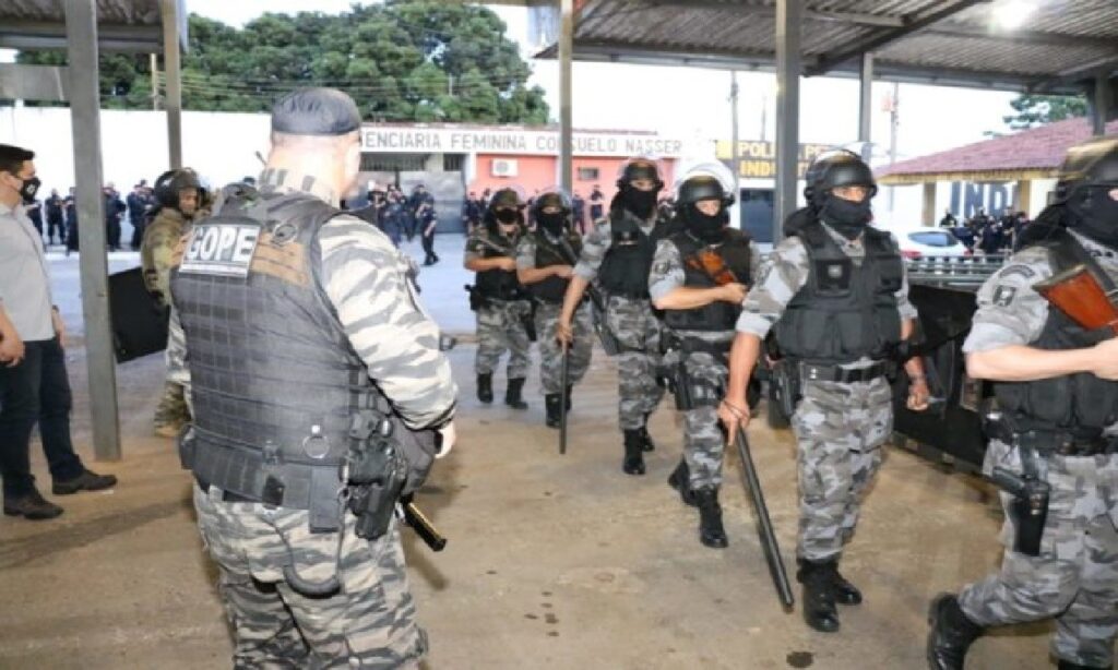 DGAP transfere 1.133 detentos da penitenciária de Aparecida de Goiânia