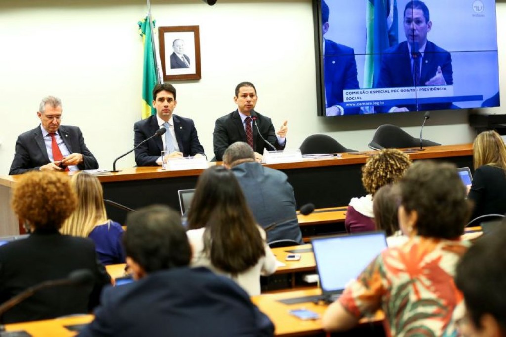 Governadores voltam a Brasília para discutir reforma da Previdência