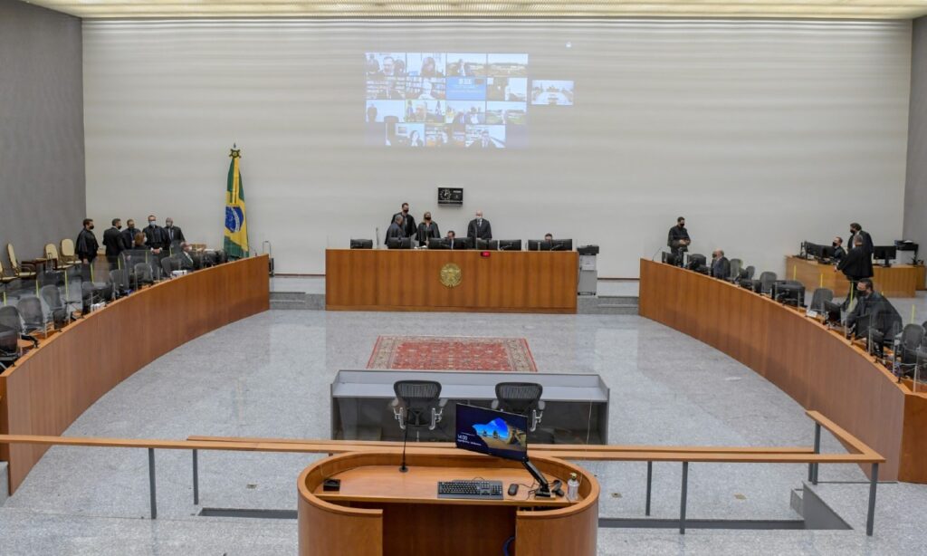 Reconhecimento criminal por vídeo deve ser acompanhado de outros elementos