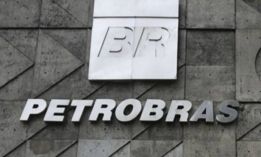 Petrobras pode ser punida nos EUA se fizer negócios com empresas do Irã