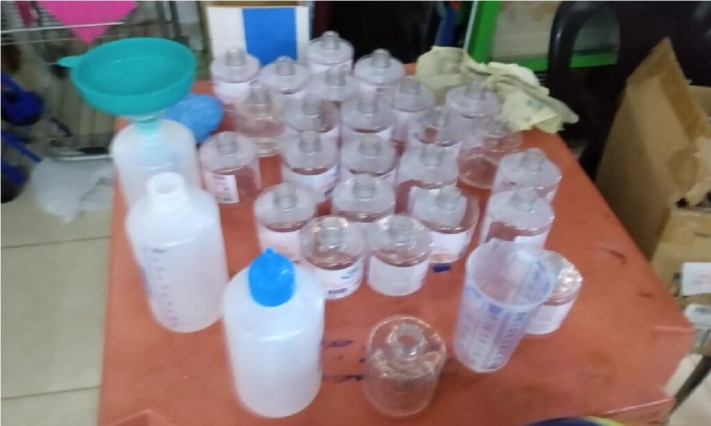 Polícia apreende grande quantidade de álcool em gel produzido de forma clandestina