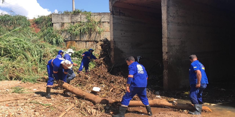 Prefeitura realiza trabalho de prevenção às enchentes