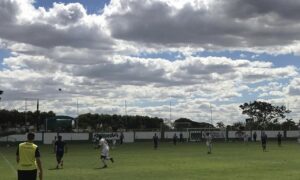 Goiás vence o Brasiliense em jogo-treino