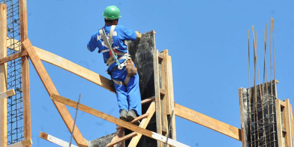 A cada 3 horas e 40 minutos uma pessoa morre por acidente de trabalho