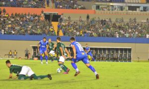 Goiás quebra tabu contra Cruzeiro e embala terceira vitória seguida