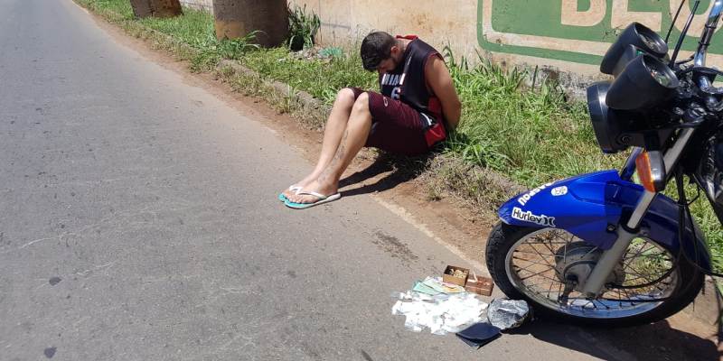 Polícia Rodoviária Federal prende jovem com cocaína