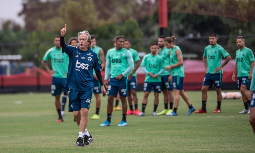 Flamengo enfrenta o Del Valle buscando quebrar longo jejum