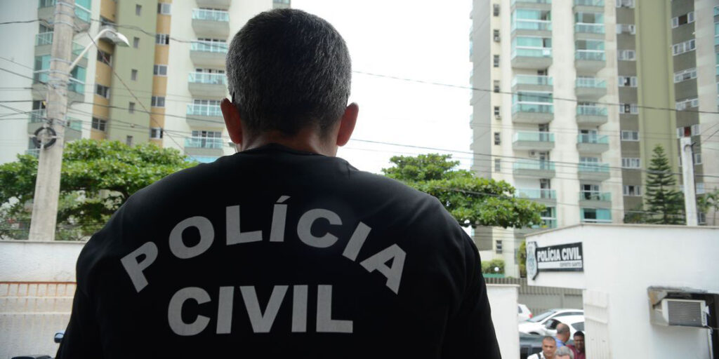 Polícia Civil faz operação para capturar foragidos da Justiça