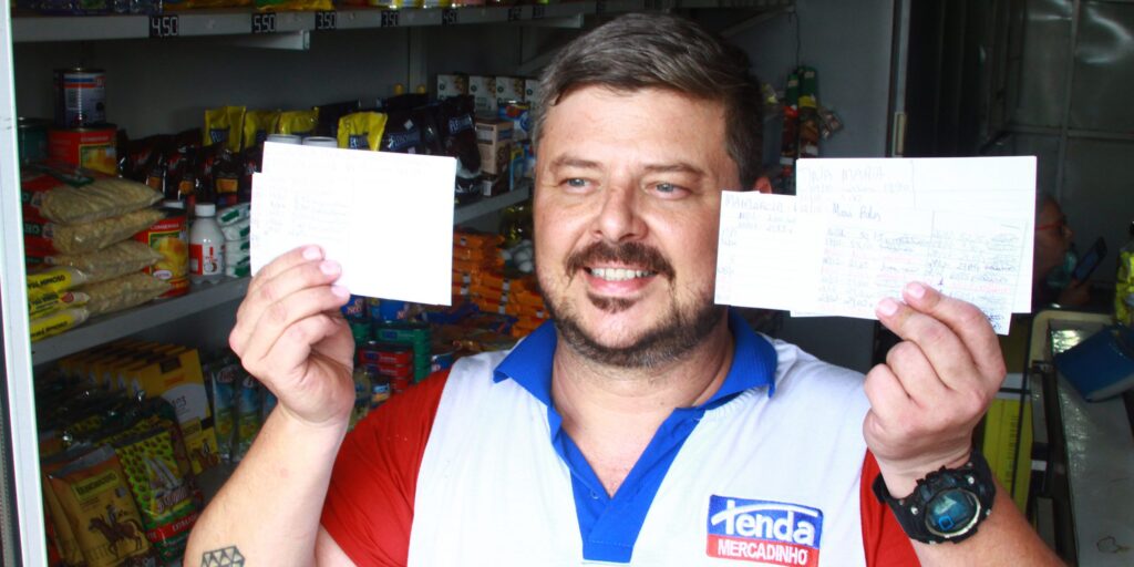 Comprar fiado pode gerar possibilidade de receita para pequenos comerciantes